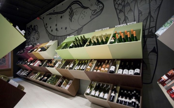 Diseño de espacios únicos en tiendas de vinos