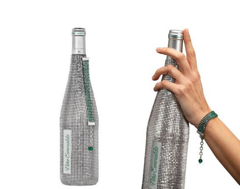 “Glamour” en el diseño de botellas de vino